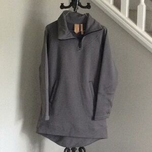 Woman’s size S Indygena long 1/4 zip tunic